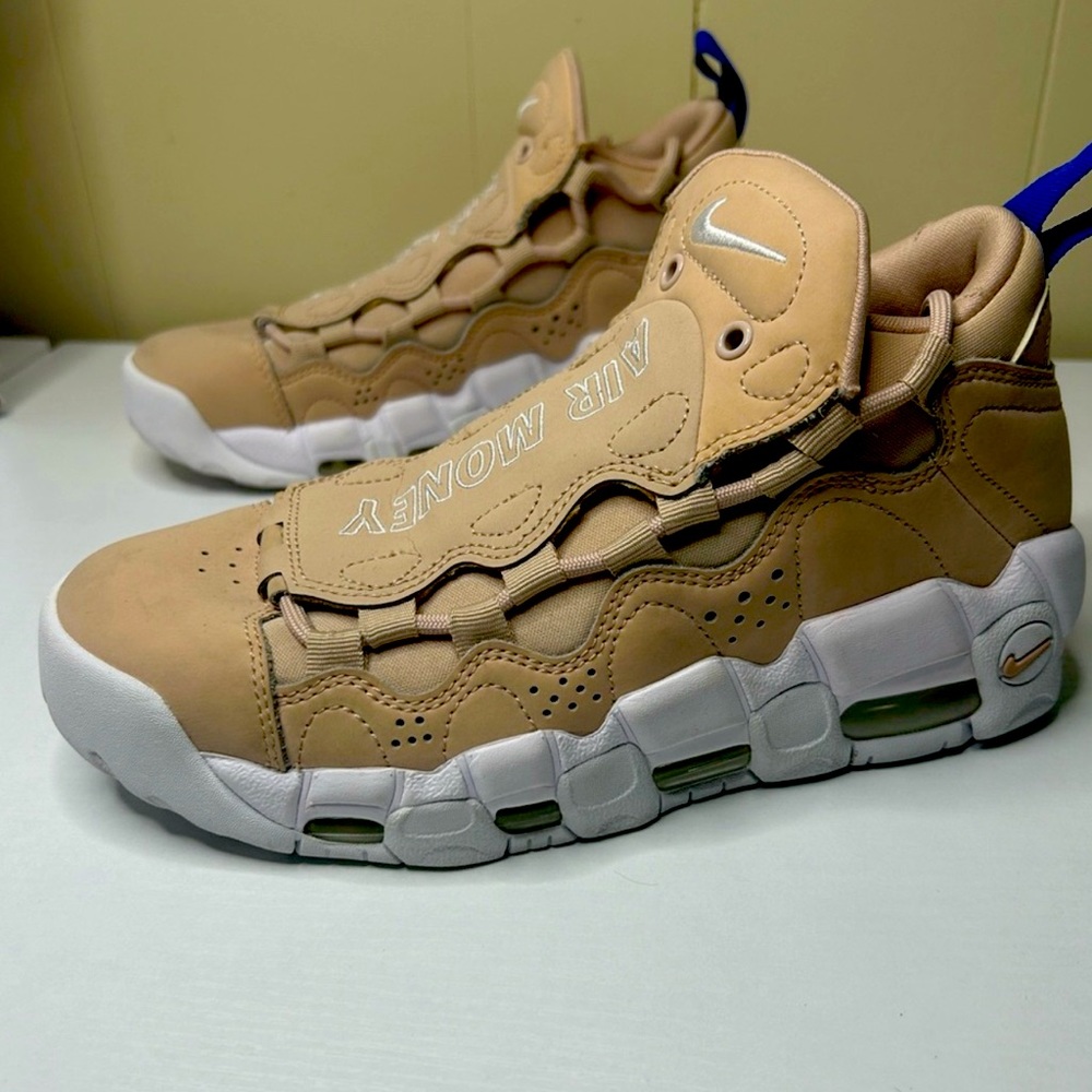 Women's 6.5 Nike Air Money Sneakers